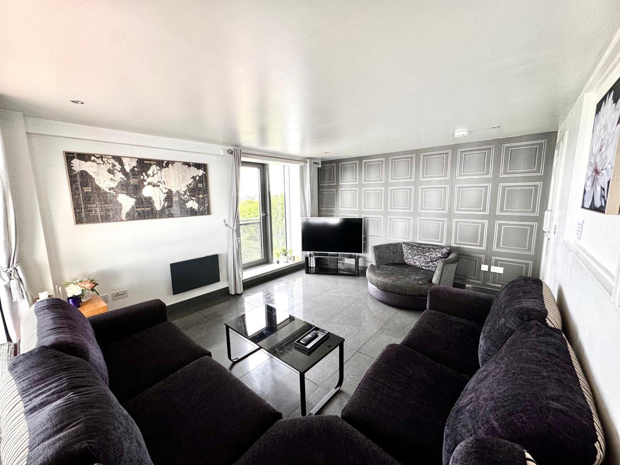 Apartment Ocean - 2 Bedroom Edinburgh