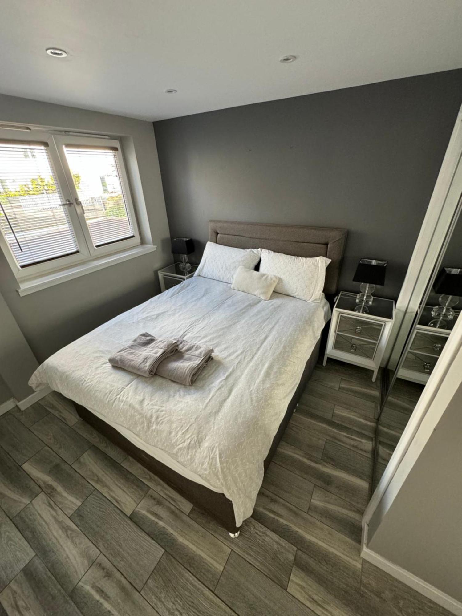 Apartment Km Granton Edinburgh