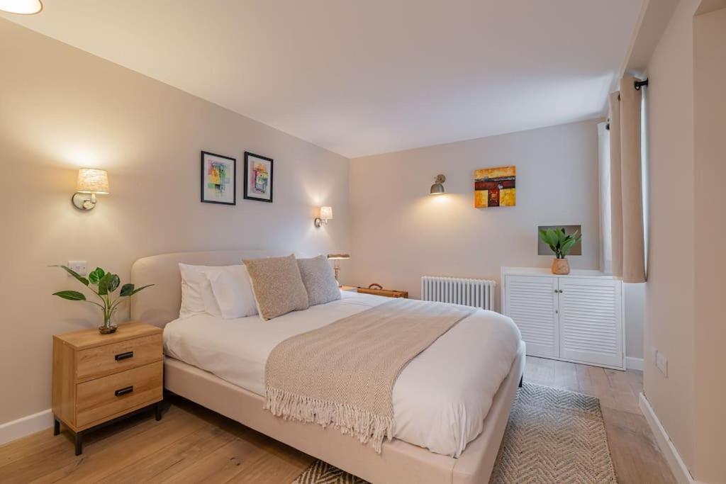 Apartment Superb Two Bedroom 2 Bathroom Morningside