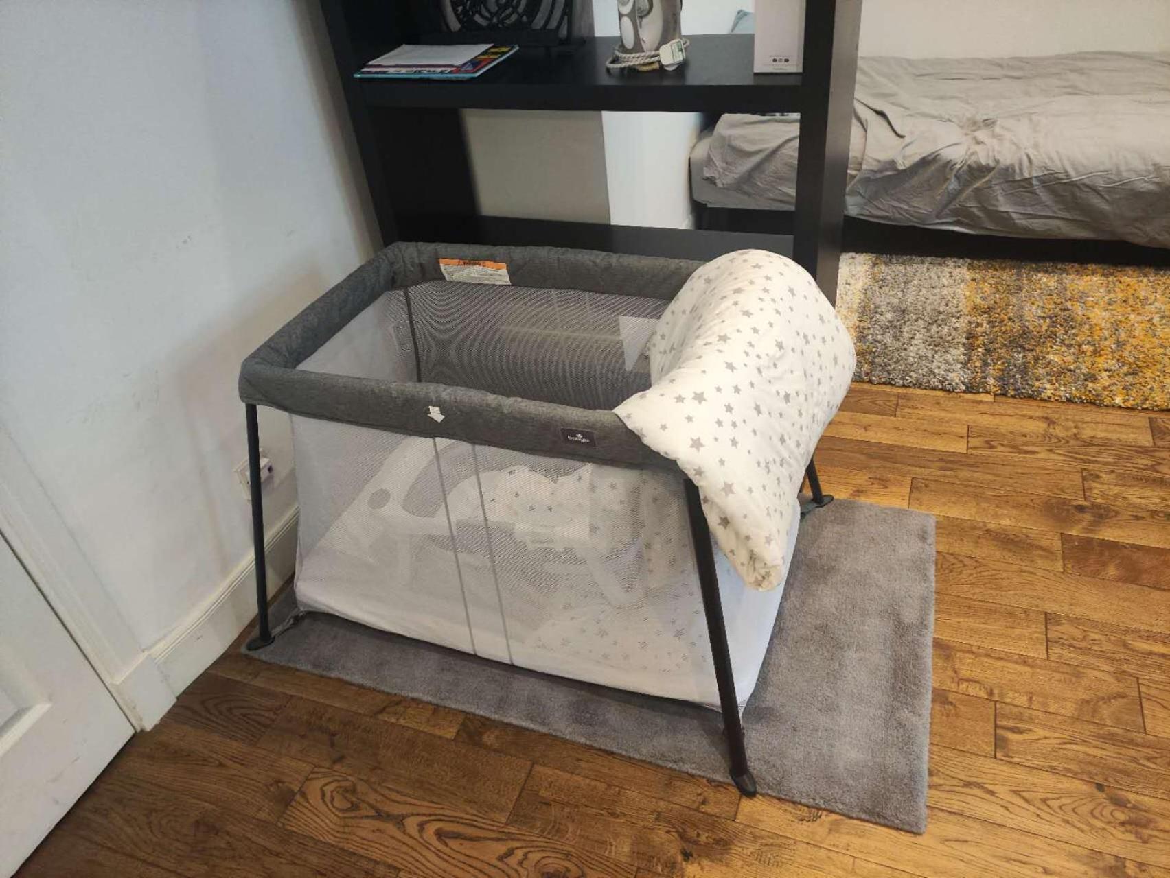 Two Bedrooms Flat In Center *