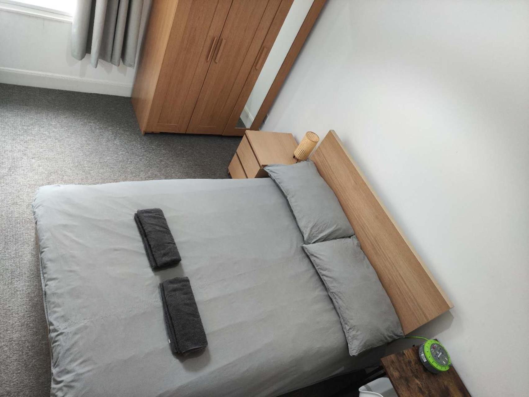 Apartment Two Bedrooms Flat In Center