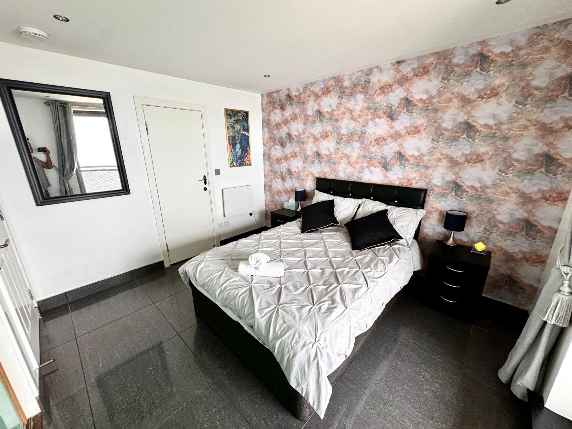 Apartment Ocean - 2 Bedroom *