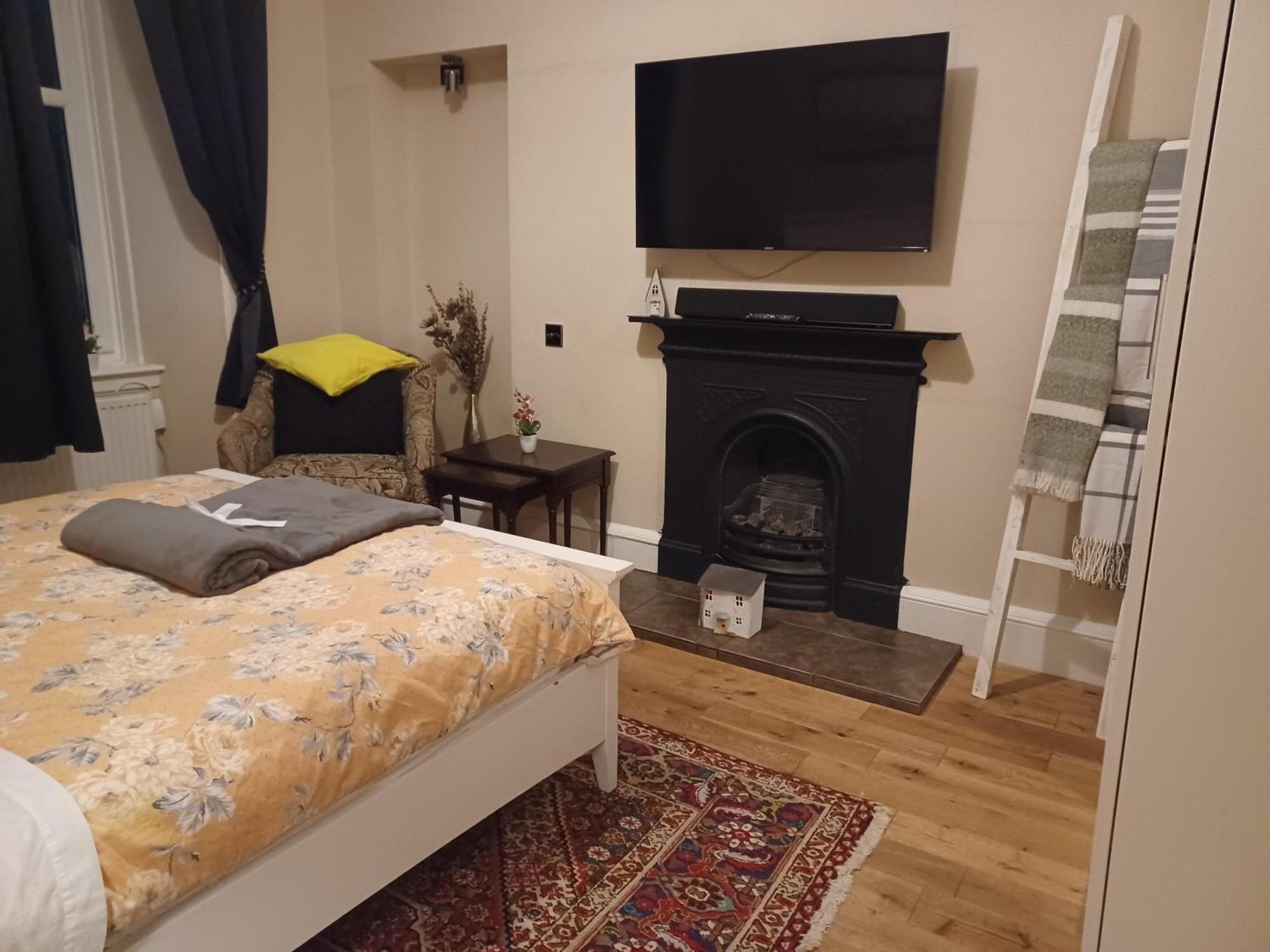 Murrayfield Spacious 2-bedroom Edinburgh