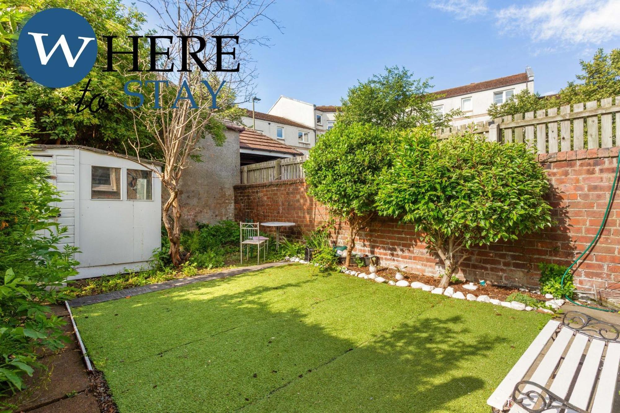 Ferienhaus Lovely 2 Bedroom House *