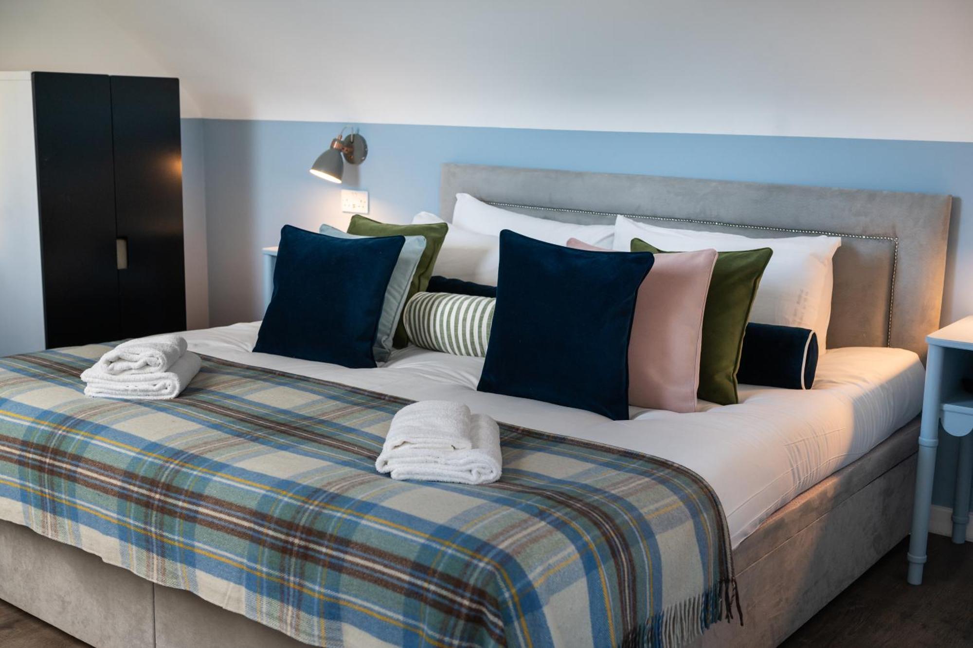 No. 53 Frederick Street 3*