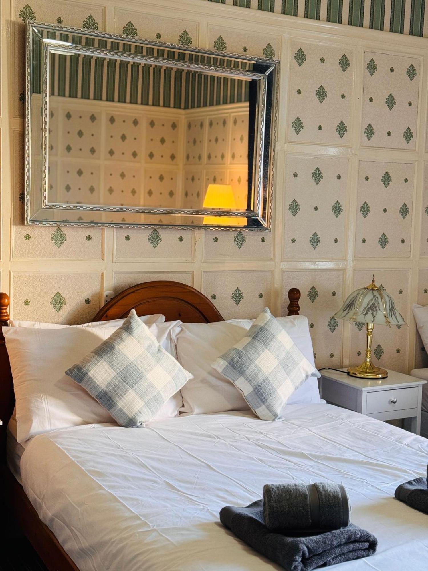 Travel Guest house *