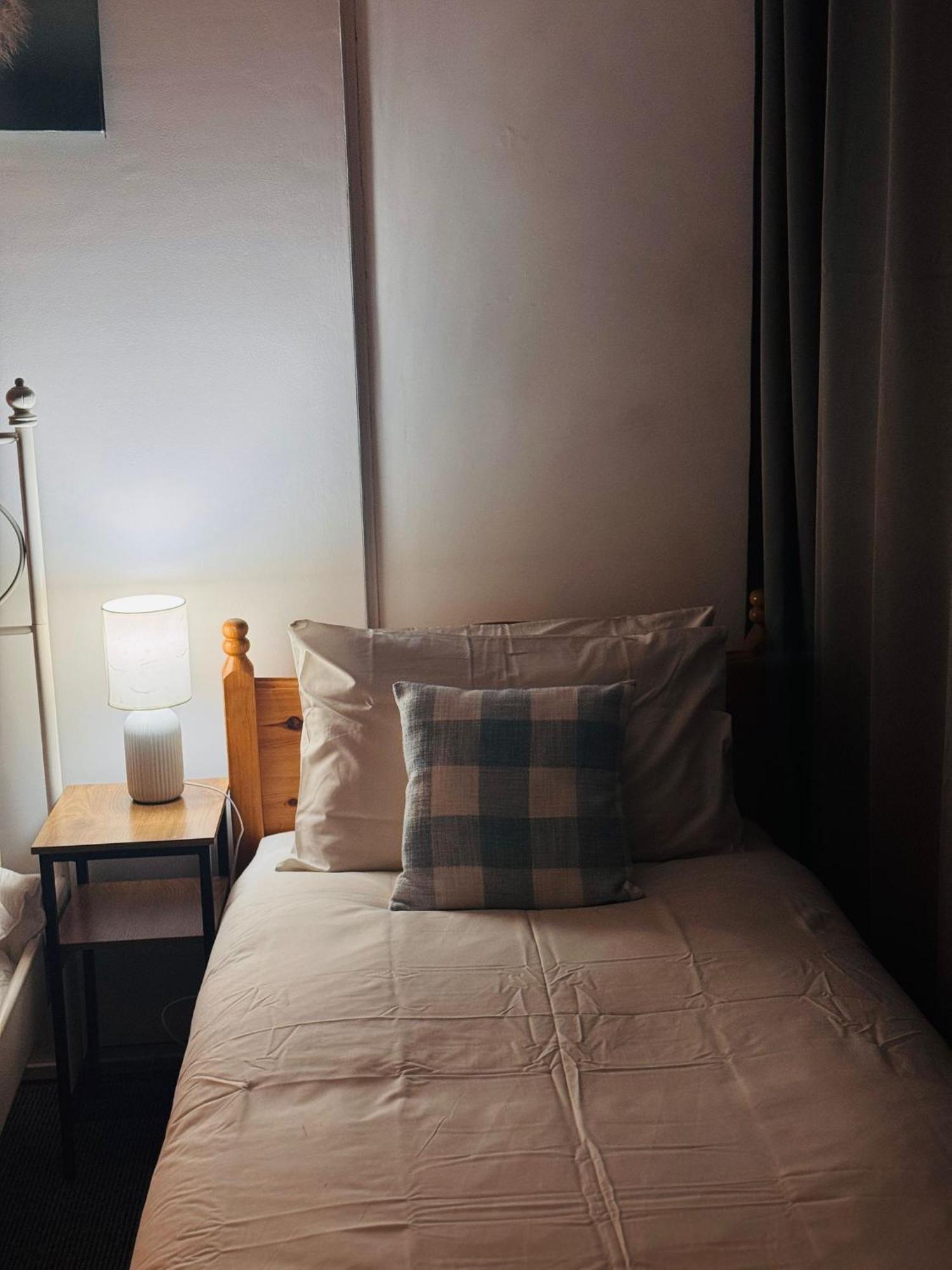 Guest house Travel *