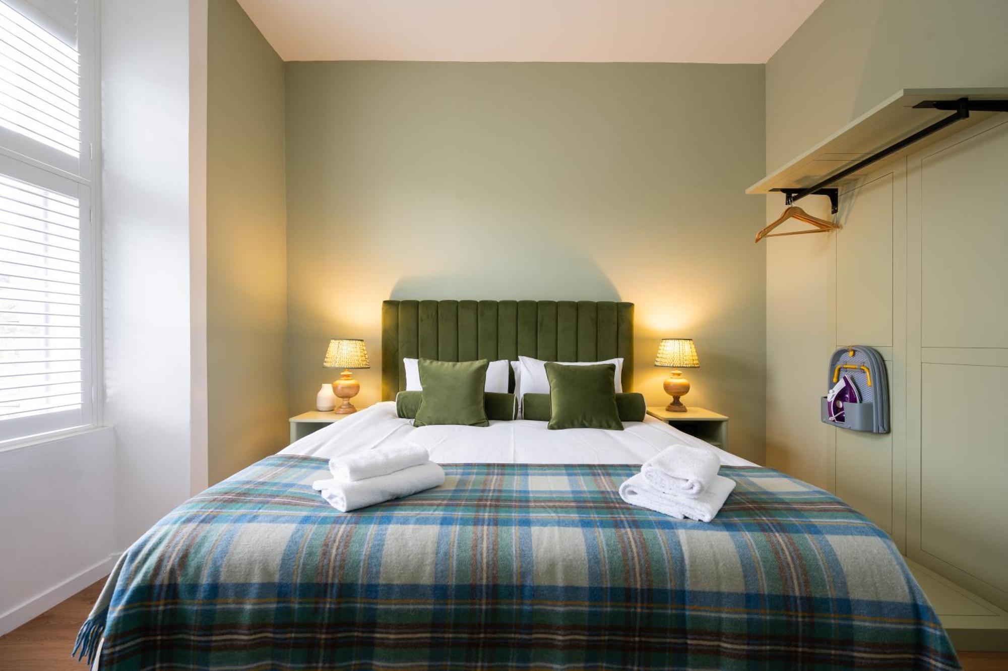 No. 53 Frederick Street 3*