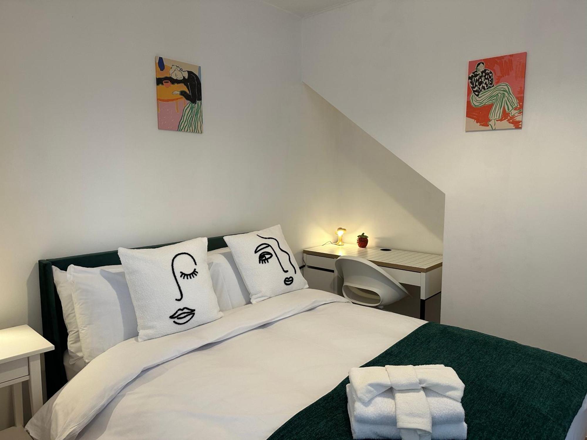 Private Main Door Two Bedrooms Apartment *