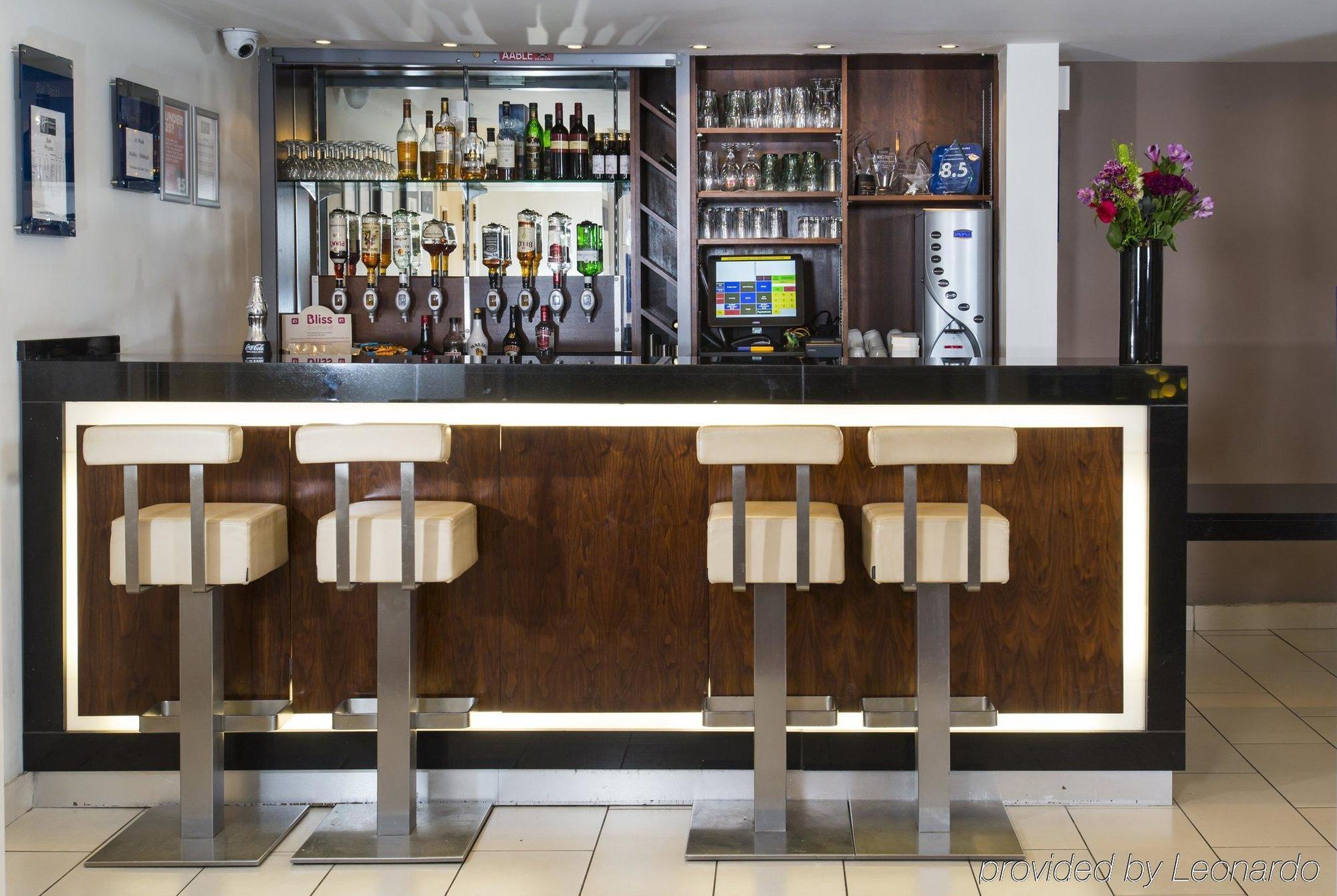 Hotel Express - Royal Mile By Ihg 3*