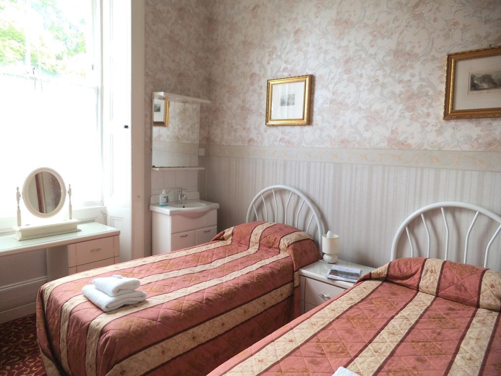 Guest house Menzies 3*