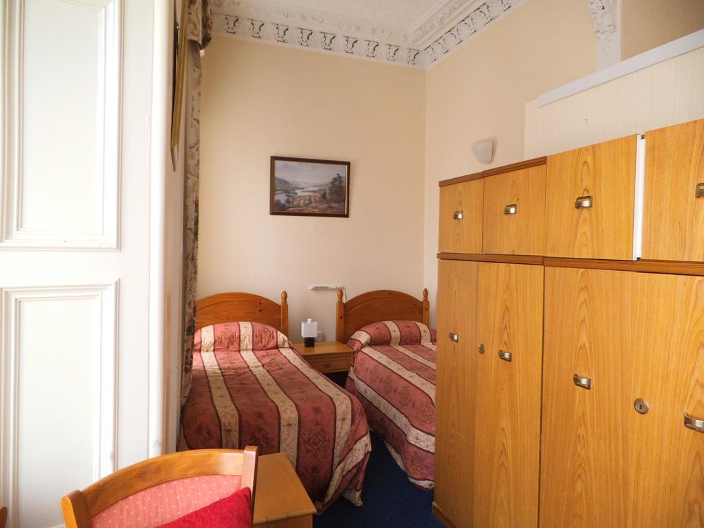 Guest house Menzies