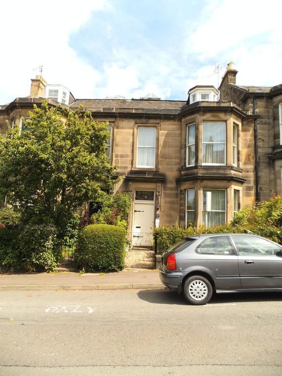 Guest house Menzies 3*