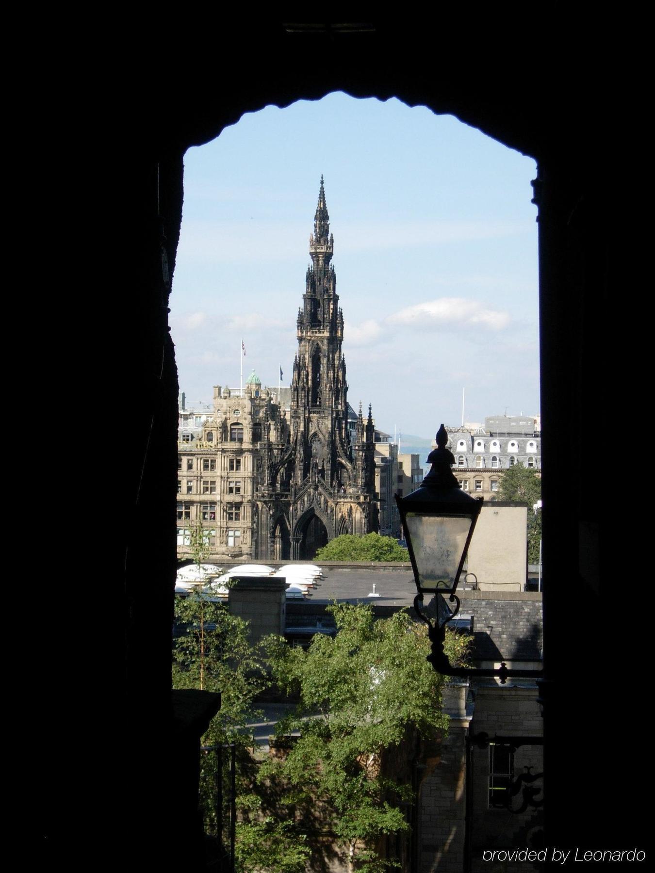 Hotel Express - Royal Mile By Ihg 3*