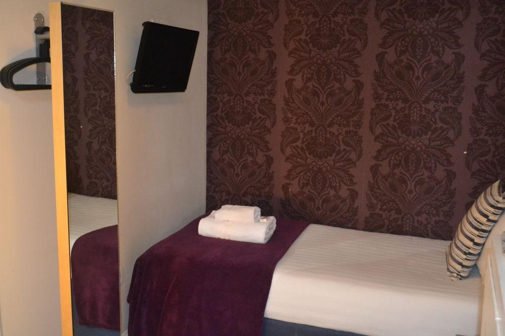Dene Guest House, New Town Gasthof 3*
