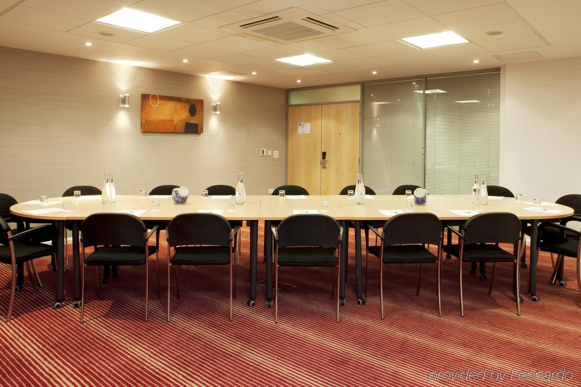 Express - Royal Mile By Ihg Hotel 3*