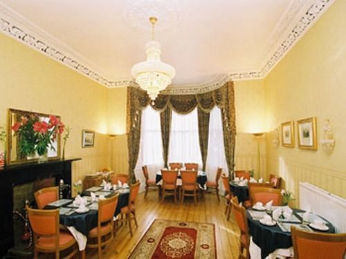 Menzies Guest house 3*