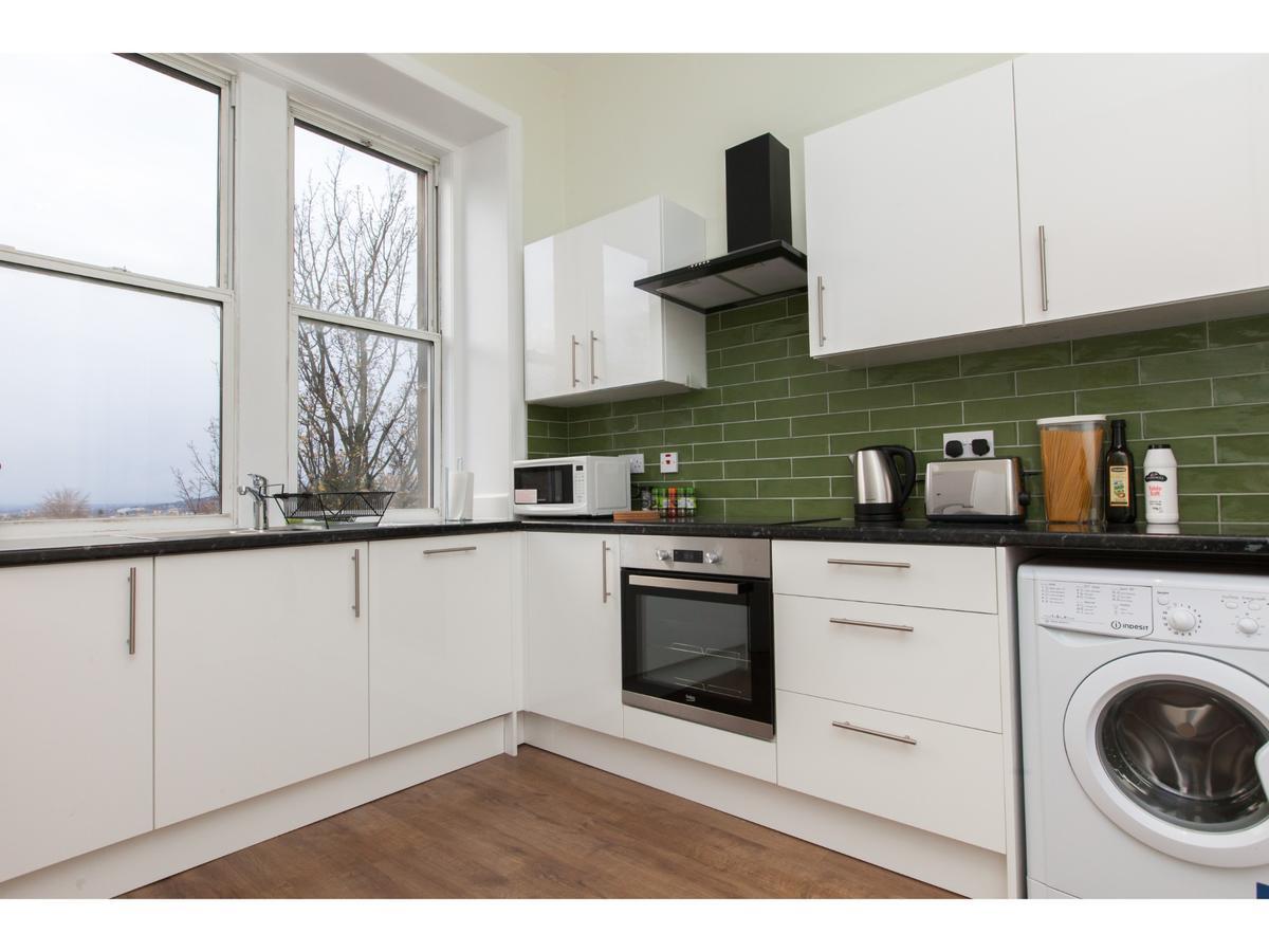 Pass The Keys Spacious 2-br Flat For 4 In Morningside
