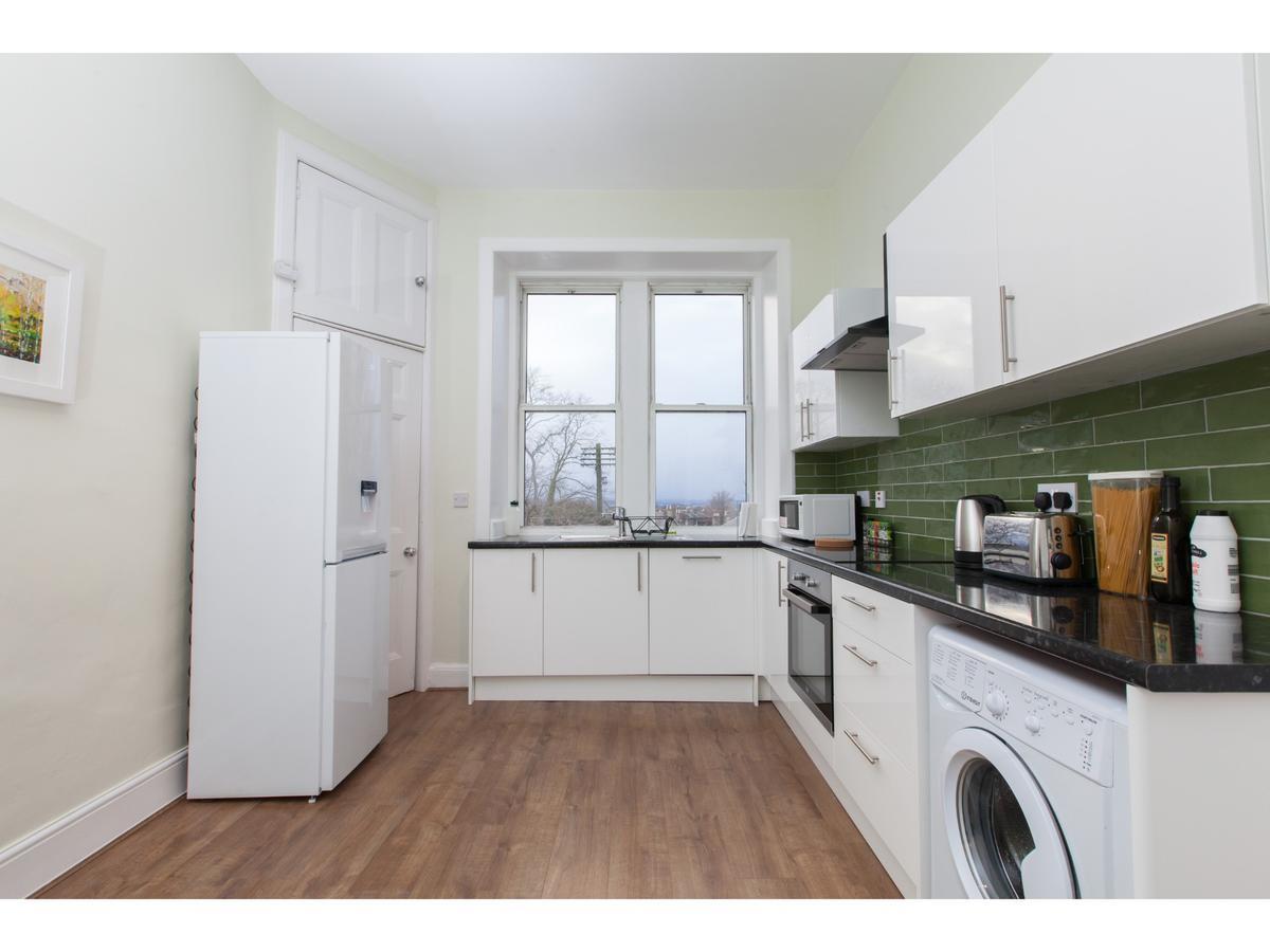 Apartment Pass The Keys Spacious 2-br Flat For 4 In Morningside