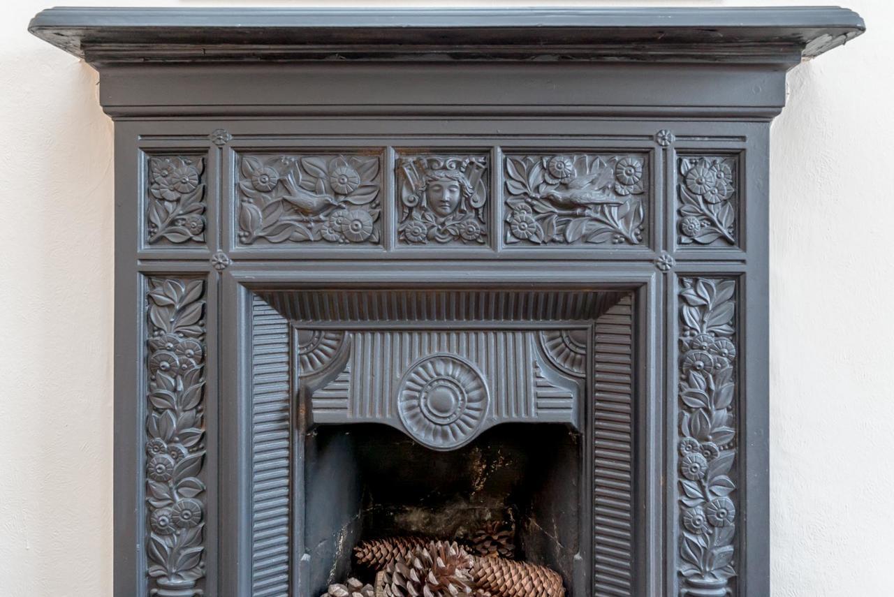 Apartment Near The Royal Mile