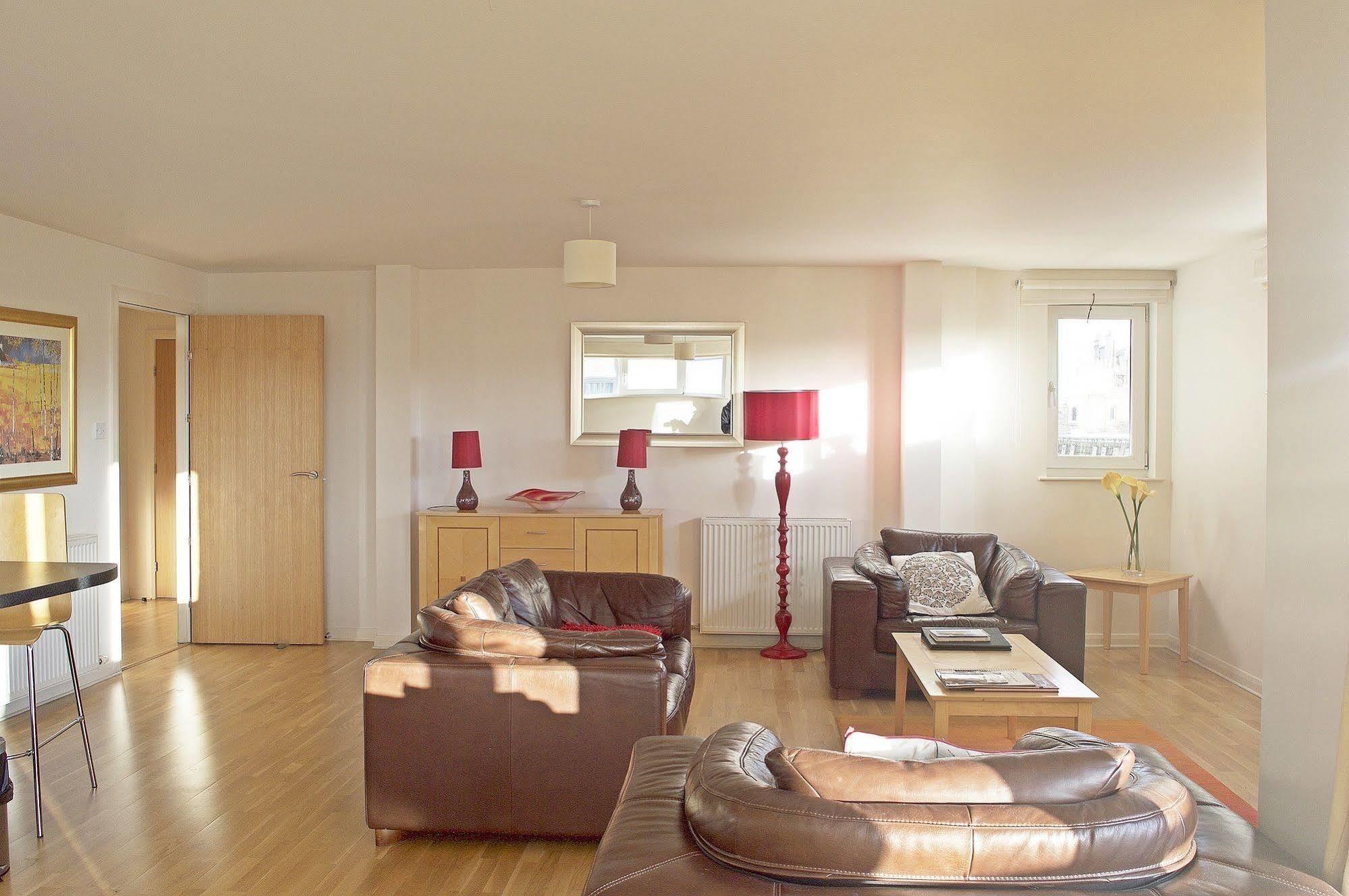 Dreamhouse Centre