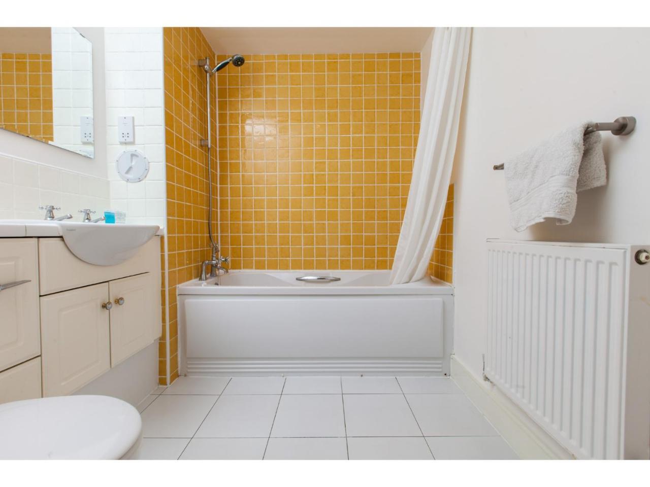 Appartement Spacious, Central EDI