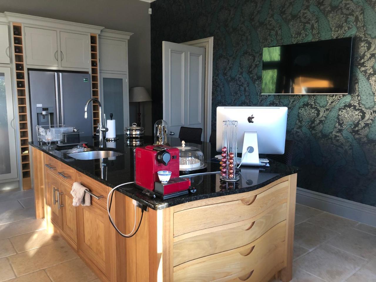 Couette-café Claremont House 5*