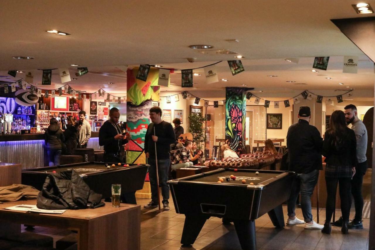 Hostel A&o City