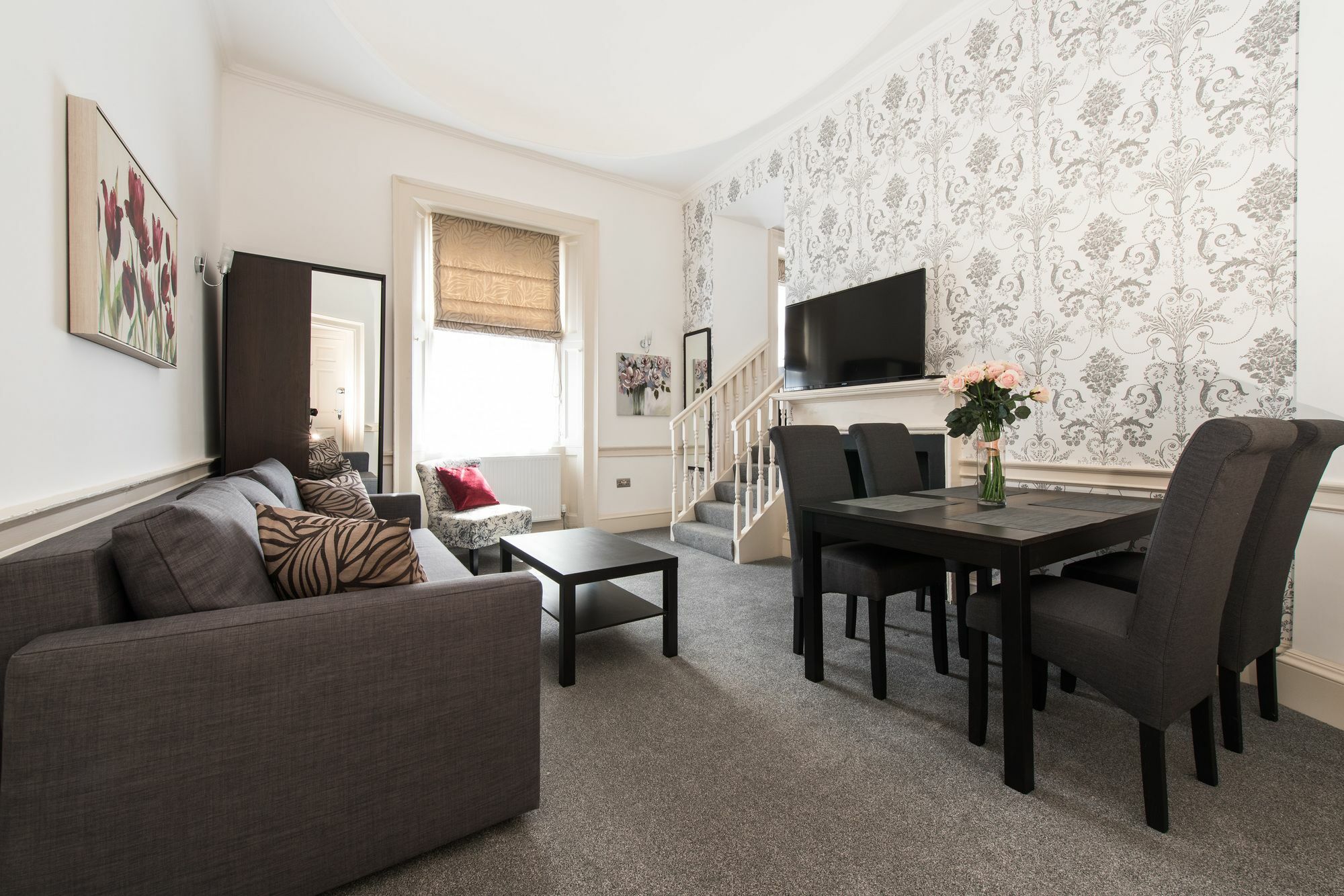 Royal Princes Apartment Edinburgh