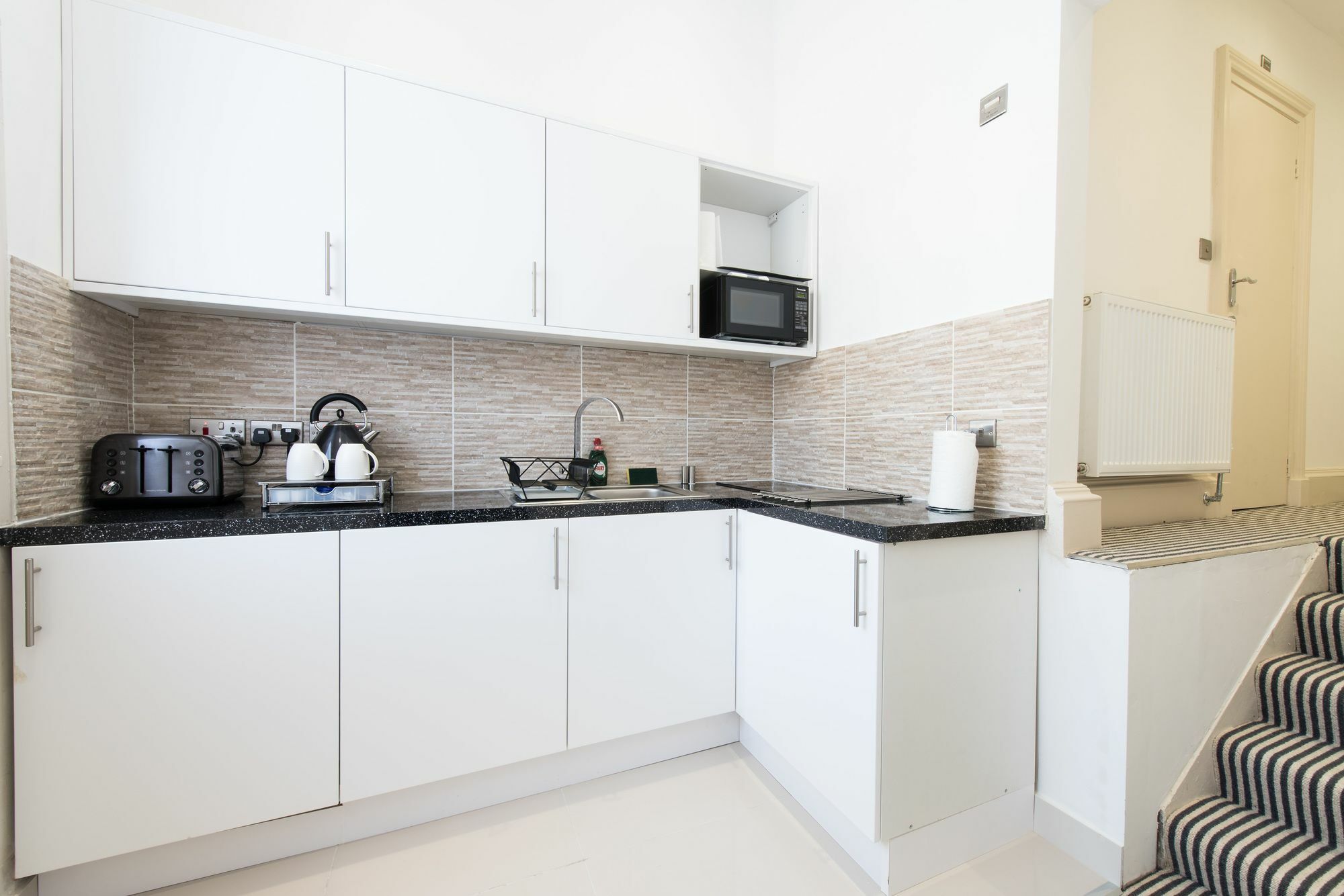 Royal Princes Apartment *