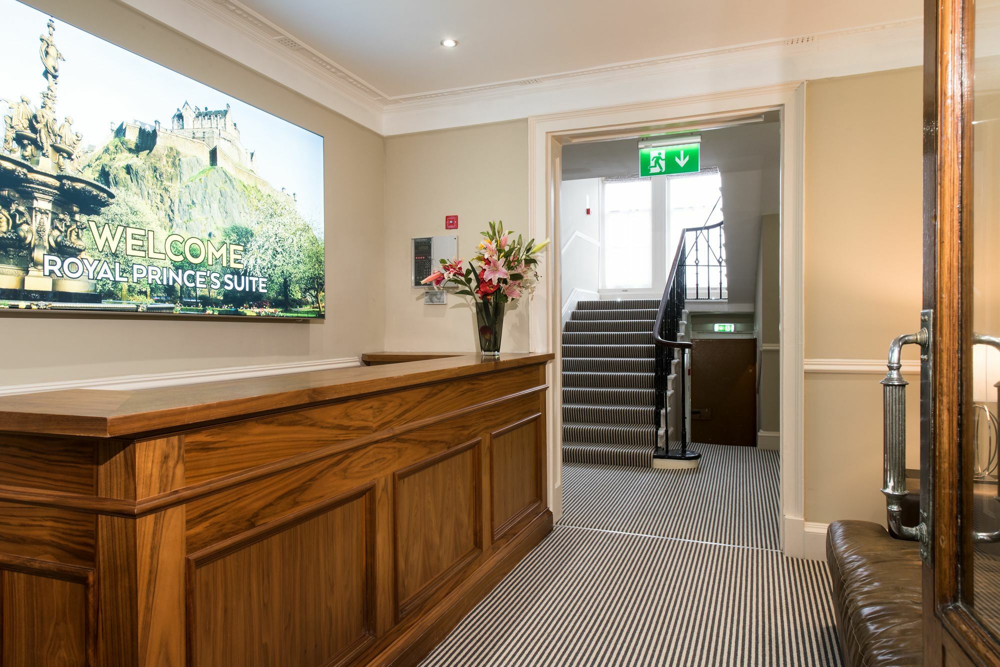 Royal Princes Apartment *