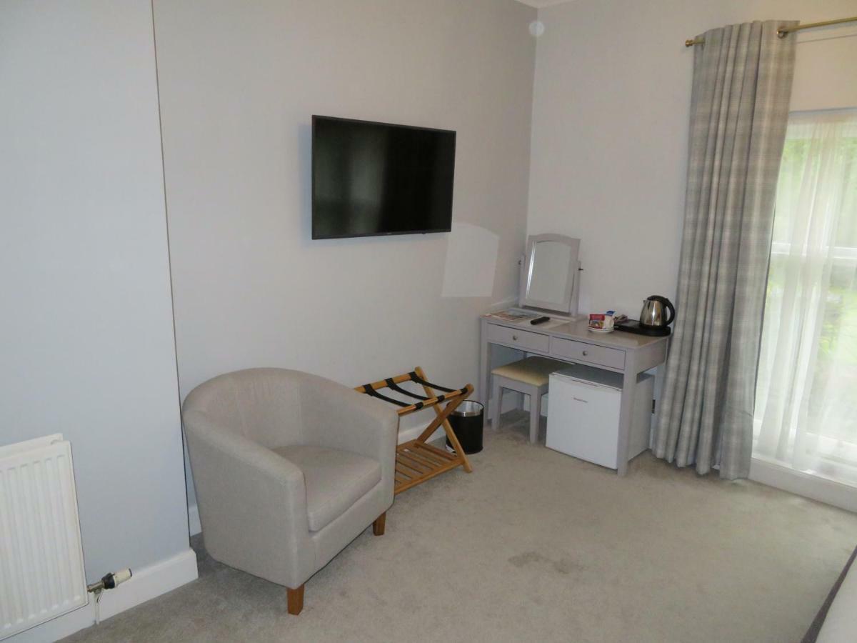 Duthus Guest house 4*