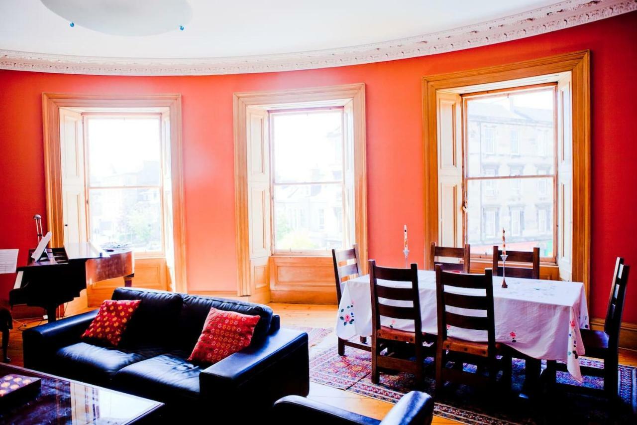 Epicurean Clerk * Edinburgh