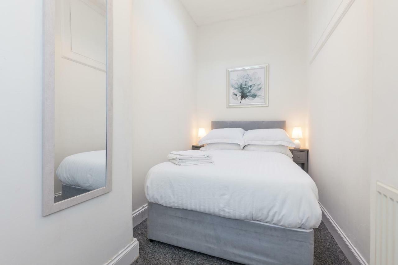 The - Floor 2 Bedroom Apartment EDI