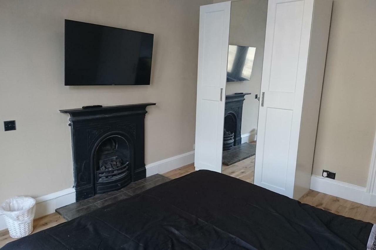 Murrayfield Spacious 2-bedroom * Edinburgh