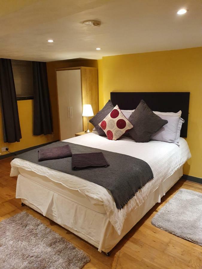 4 Braefoot Terrace * Edinburgh