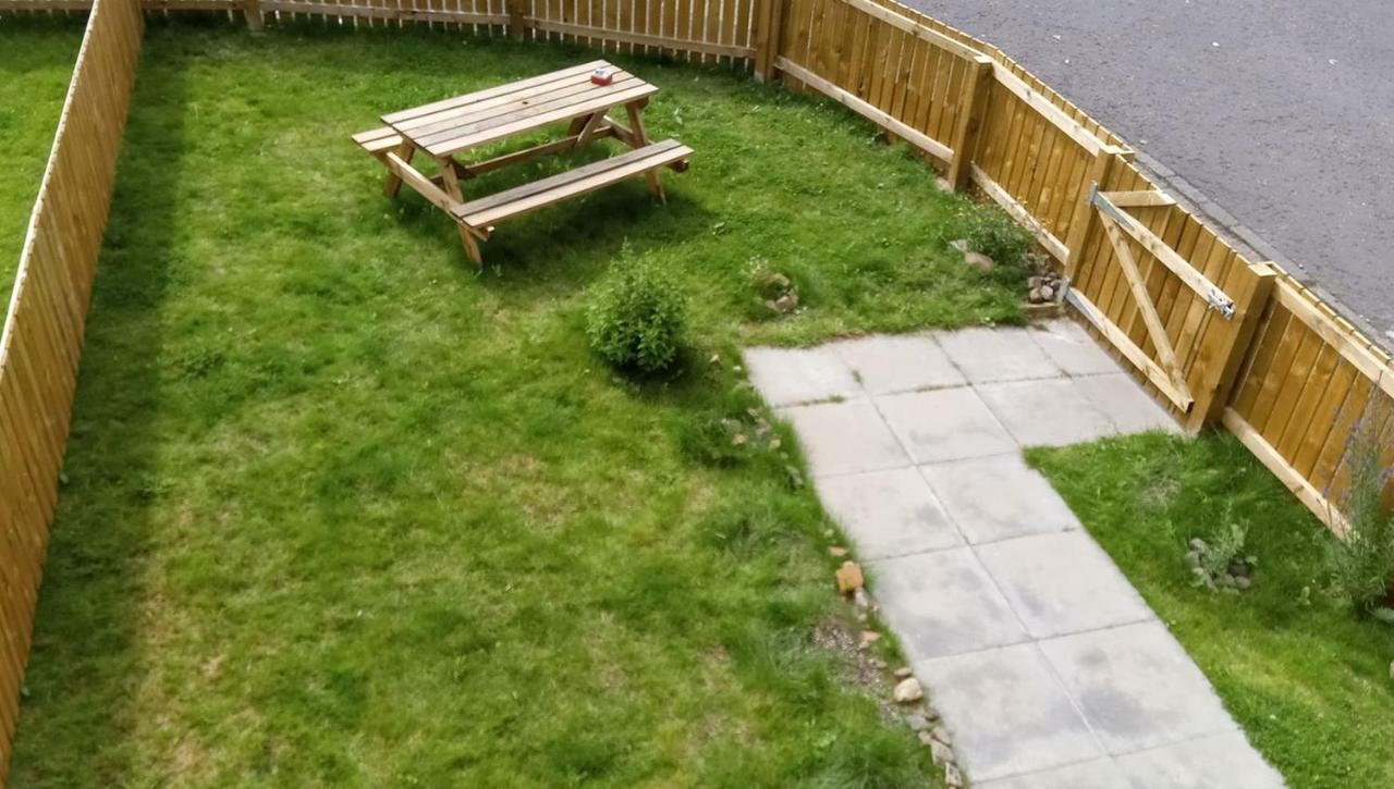 Homestay Broomhouse