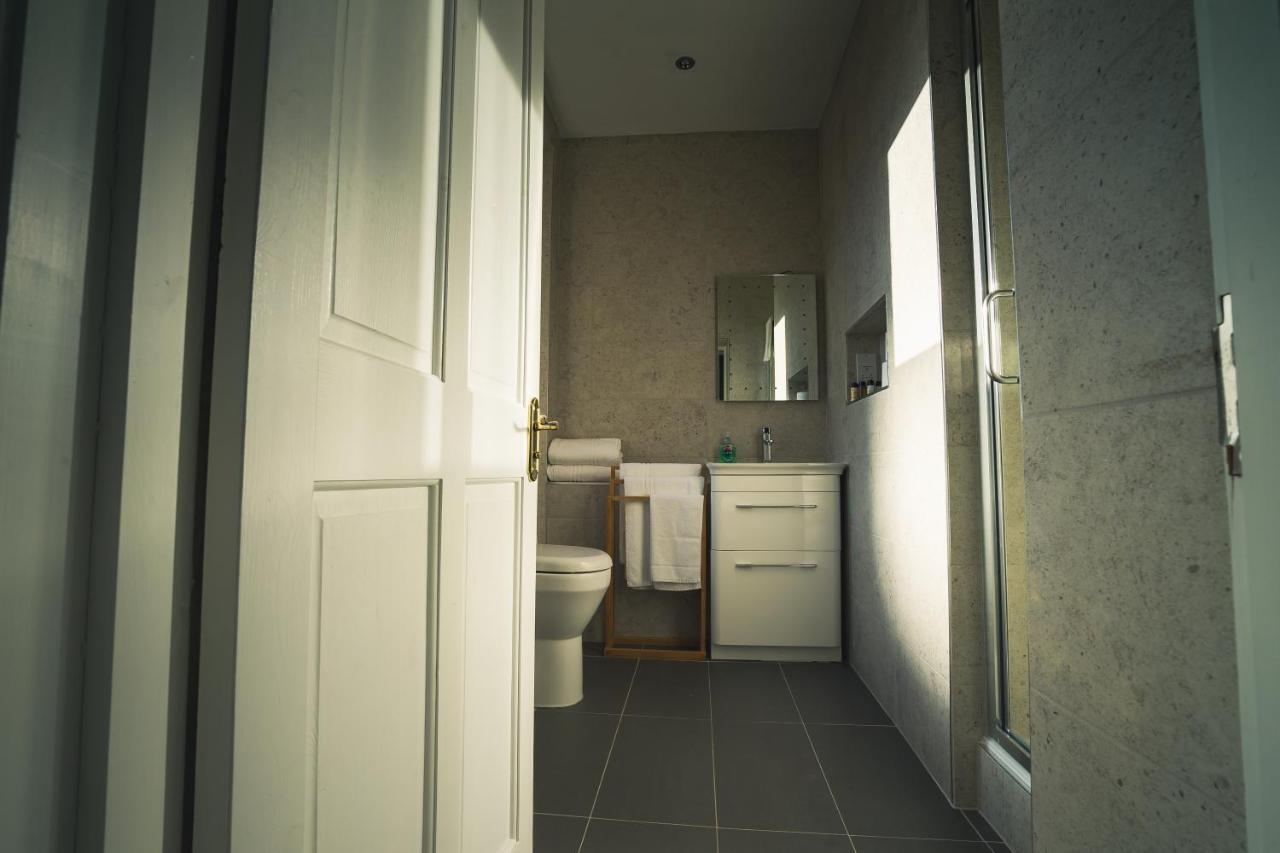 Duthus Guest house