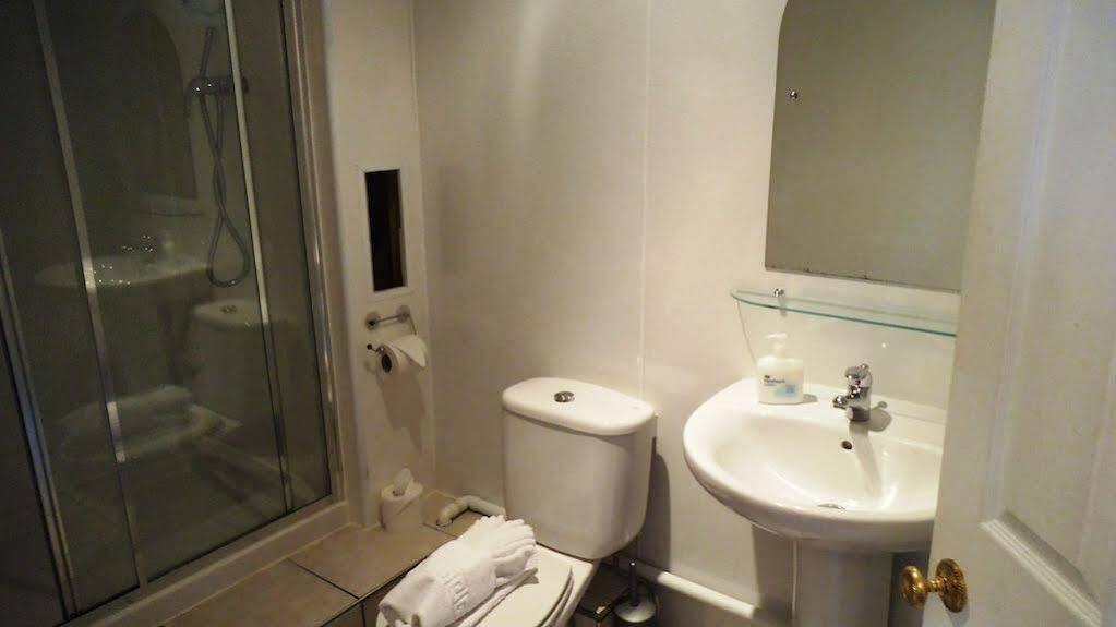 Alexander 4* Edinburgh