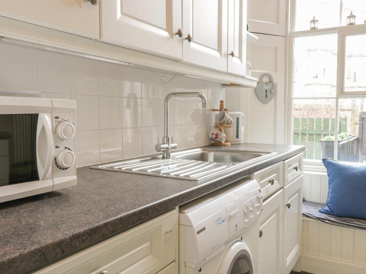 Apartment 3 Lynedoch Place Edinburgh
